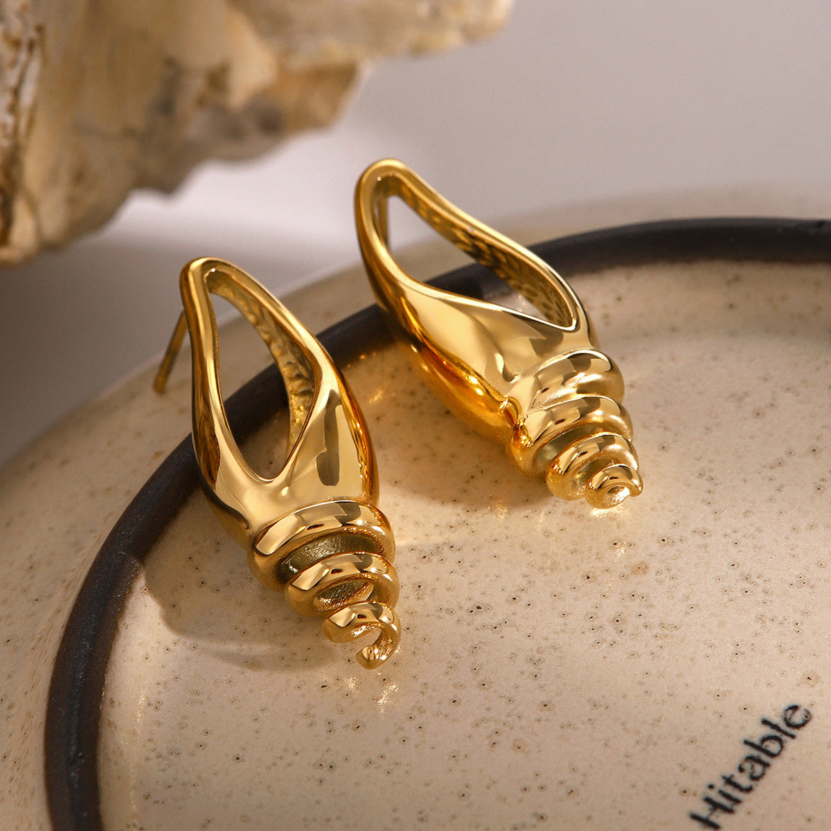 Boucles d'oreilles conques exagérées européennes et américaines, vacances d'été, sensation de luxe