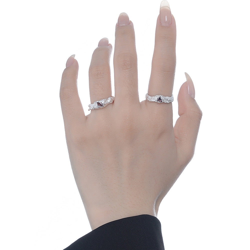 Bague pour femme en argent sterling à texture martelée