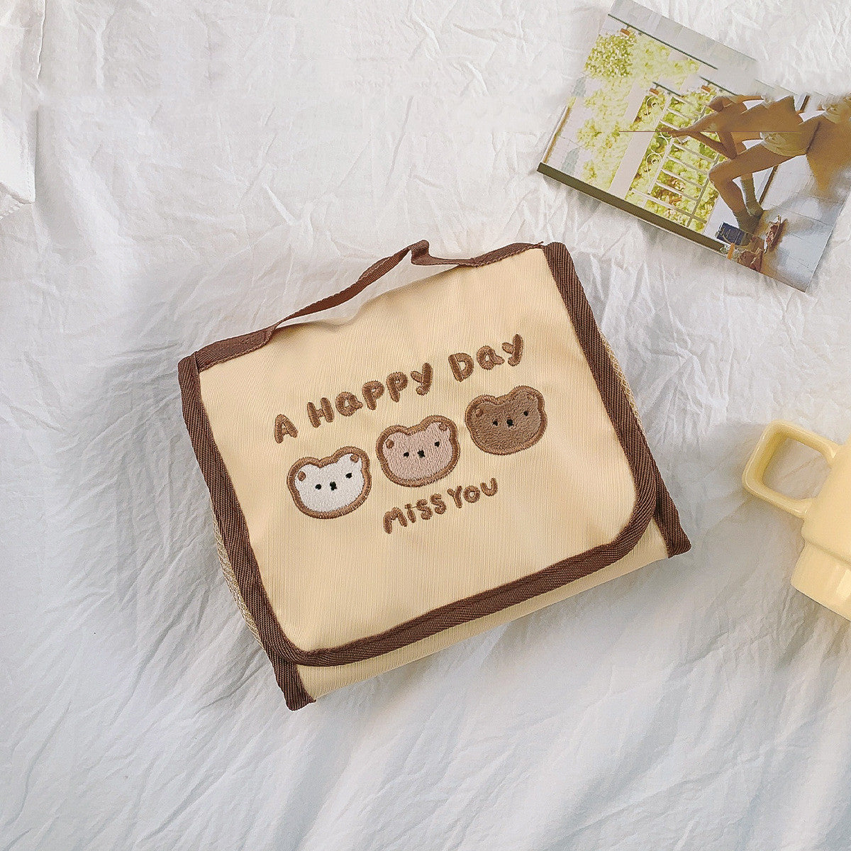 Portable Large Capacity Cute Folding Makeup Storage Bag