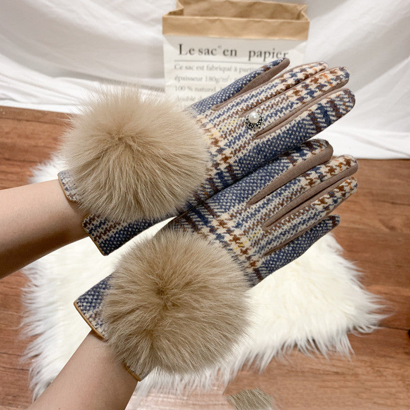 Gants à doigts en laine et cachemire avec boule de fourrure de renard oversize et motif écossais asymétrique