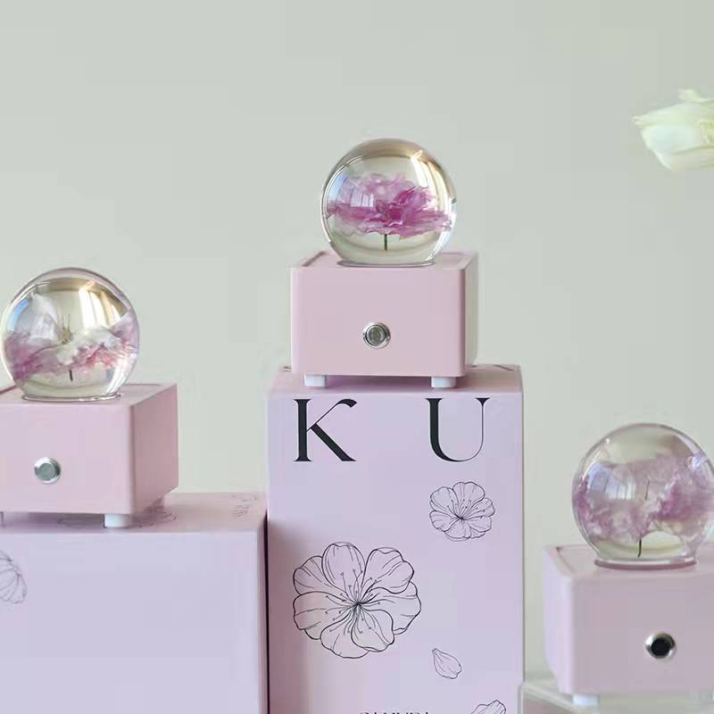 Haut-parleur Bluetooth Boule de Cristal en Résine Fleur de Cerisier
