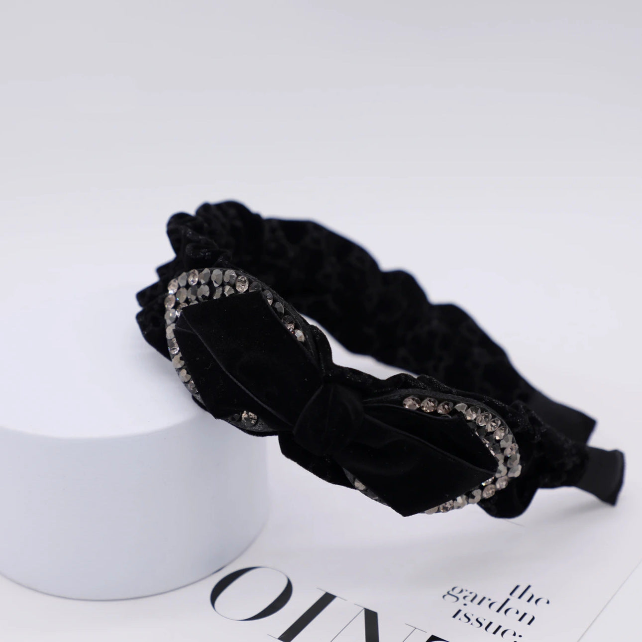 Headband High Skull Top Retro Black Full Diamond Broken Hair