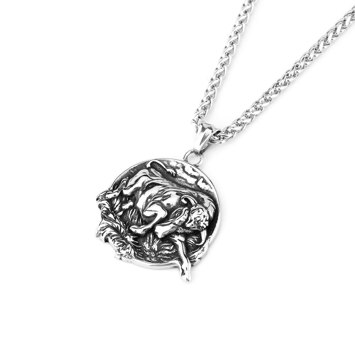 Men's Vintage Animal Collision Bull Titanium Steel Pendant Necklace