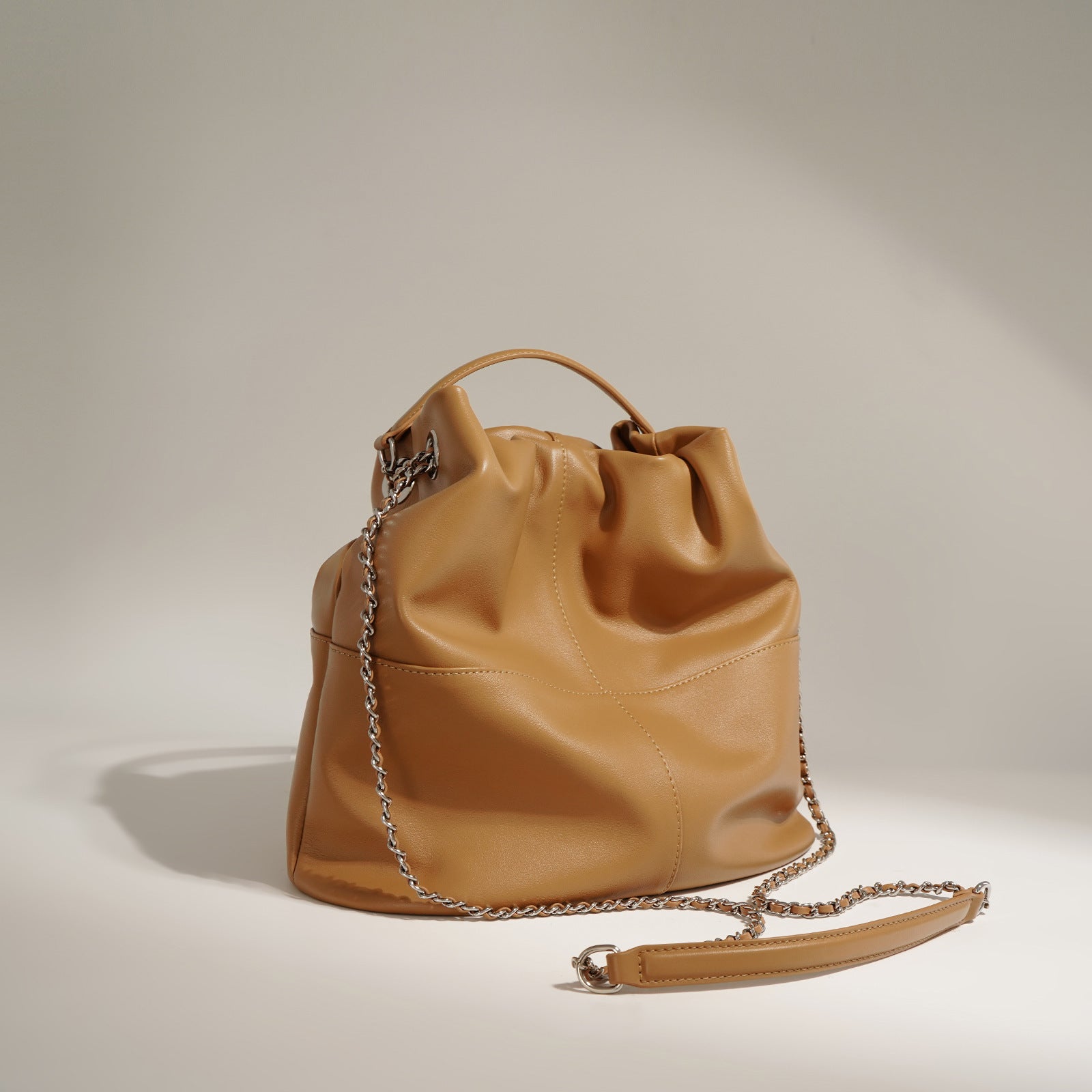 Sac à bandoulière en chaîne de grande capacité pour navetteur