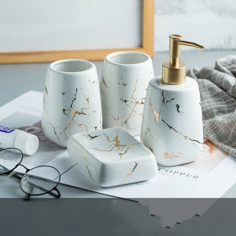Set de toilette pour salle de bain