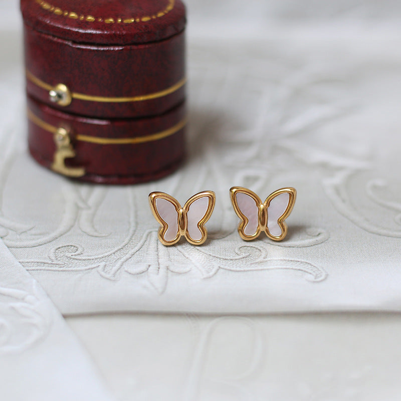 Bel ensemble collier et boucles d'oreilles