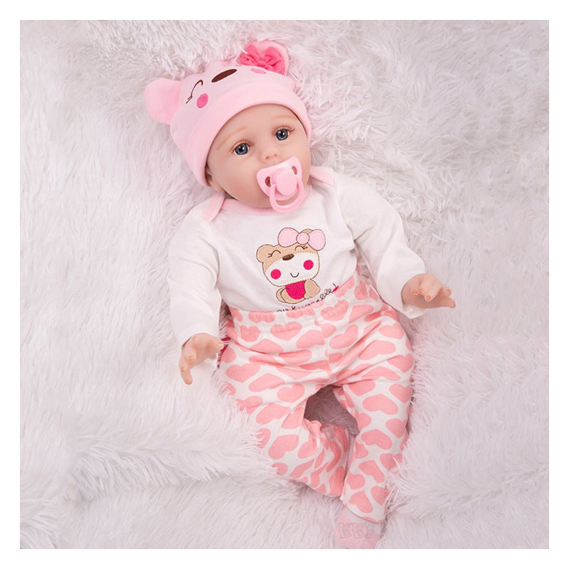 Poupée de simulation de bébé