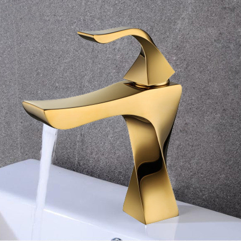 Robinet de lavabo carré doré chaud et froid pour salle de bain