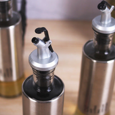 Stainless steel kitchen oil bottle seasoning pot