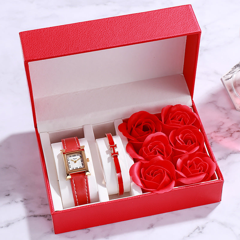 Cadeaux de Saint-Valentin pour femme : montres