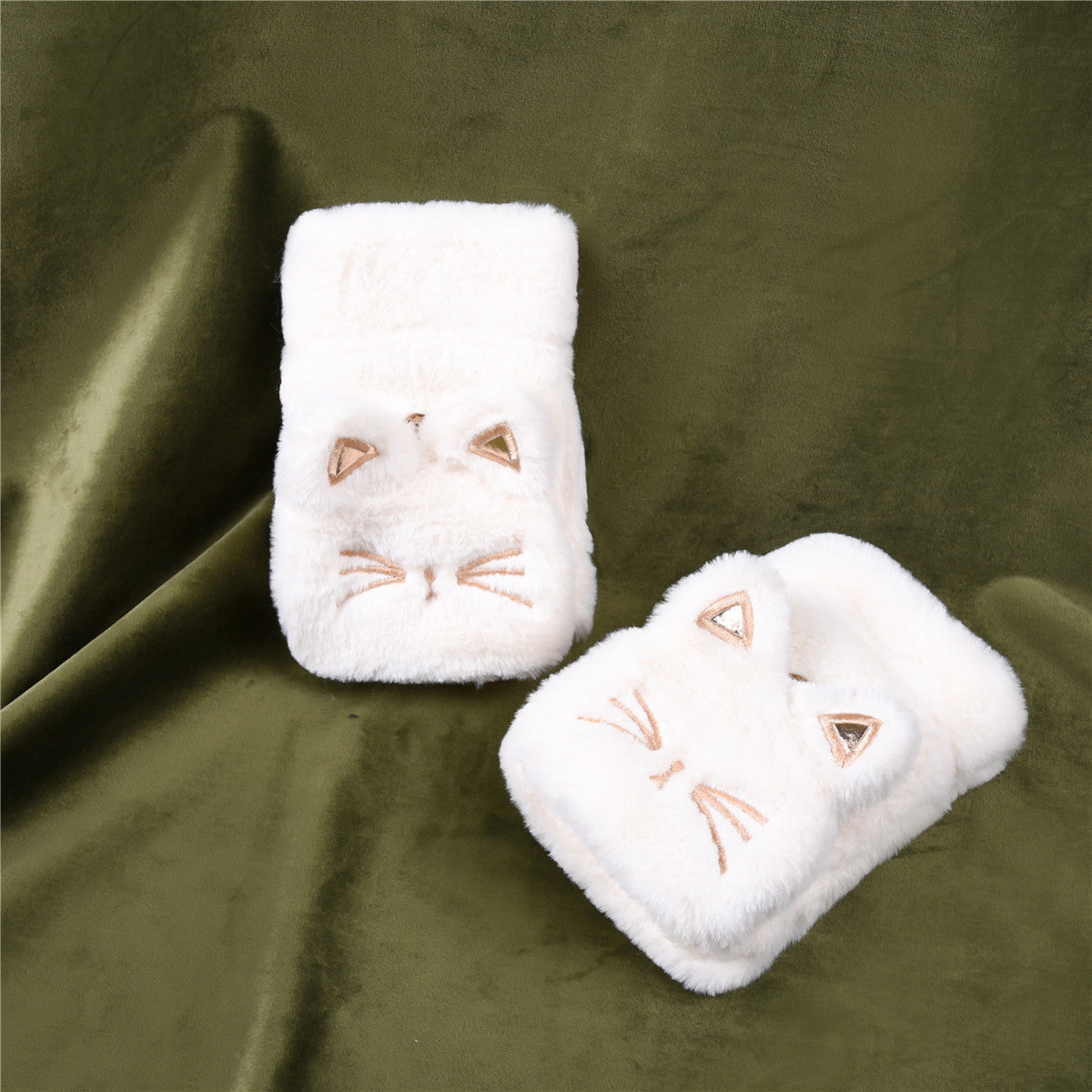 Cute Lucky Cat Bunny Plush Flip Lady Gloves