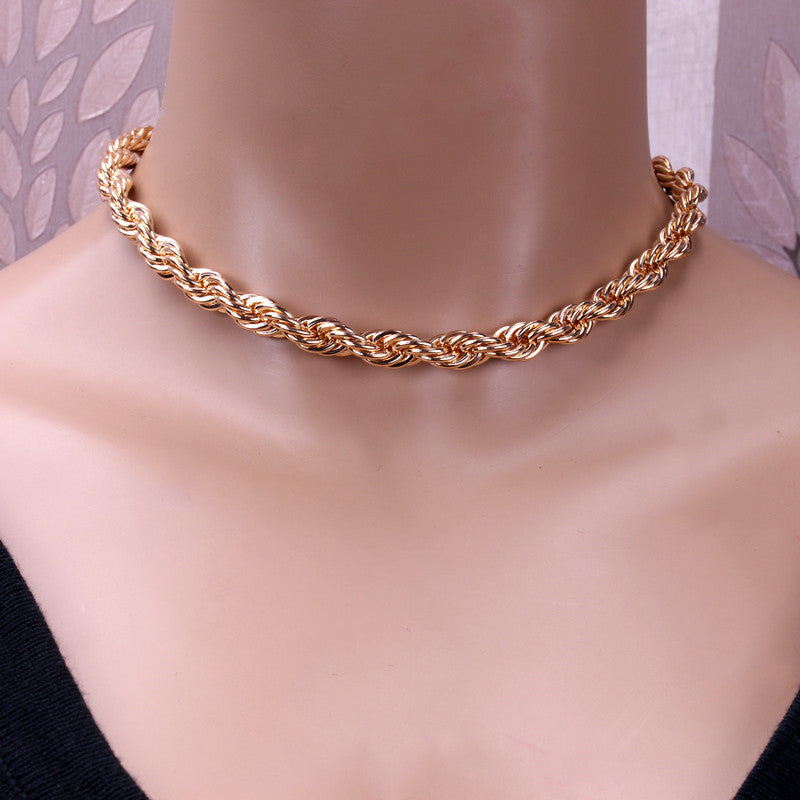 IngeSight.Z Goth Collier ras du cou gothique en métal torsadé simple et minimaliste
