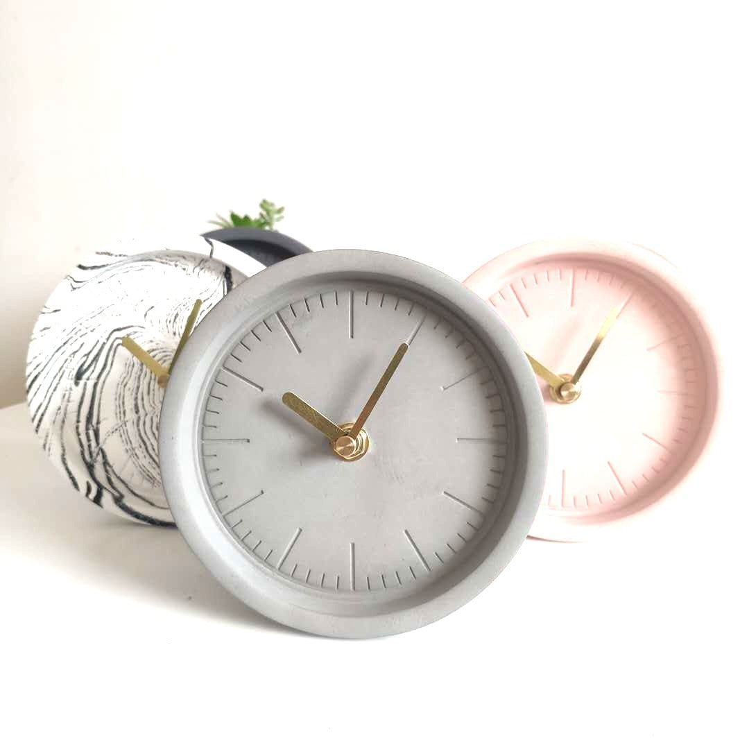 Original Cement Home Furnishing Decorations Fair-Faced Concrete Nordic Clock Customization