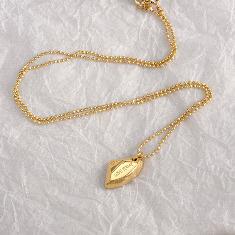 Fresh Three-Dimensional Irregular Necklace Temperament