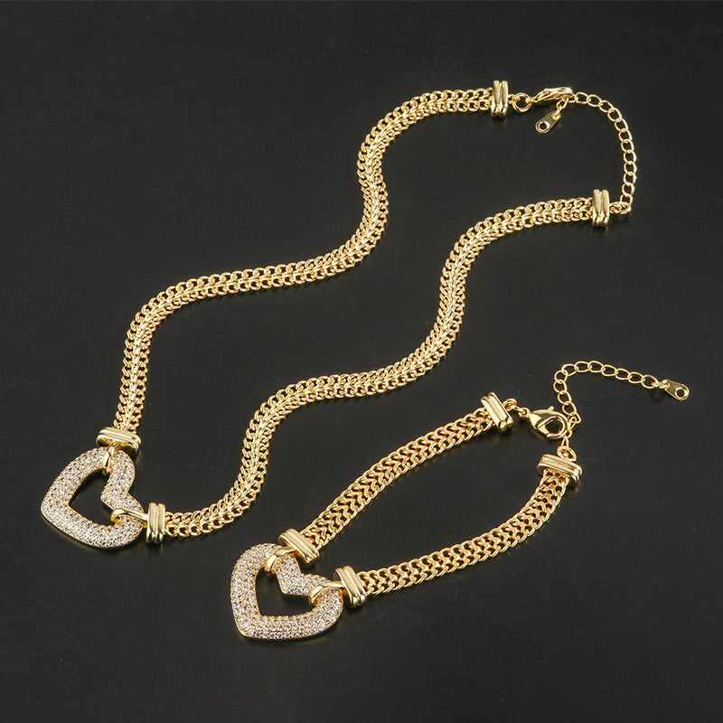 Set Hip-Hop Temperament Golden Heart-Shaped Necklace