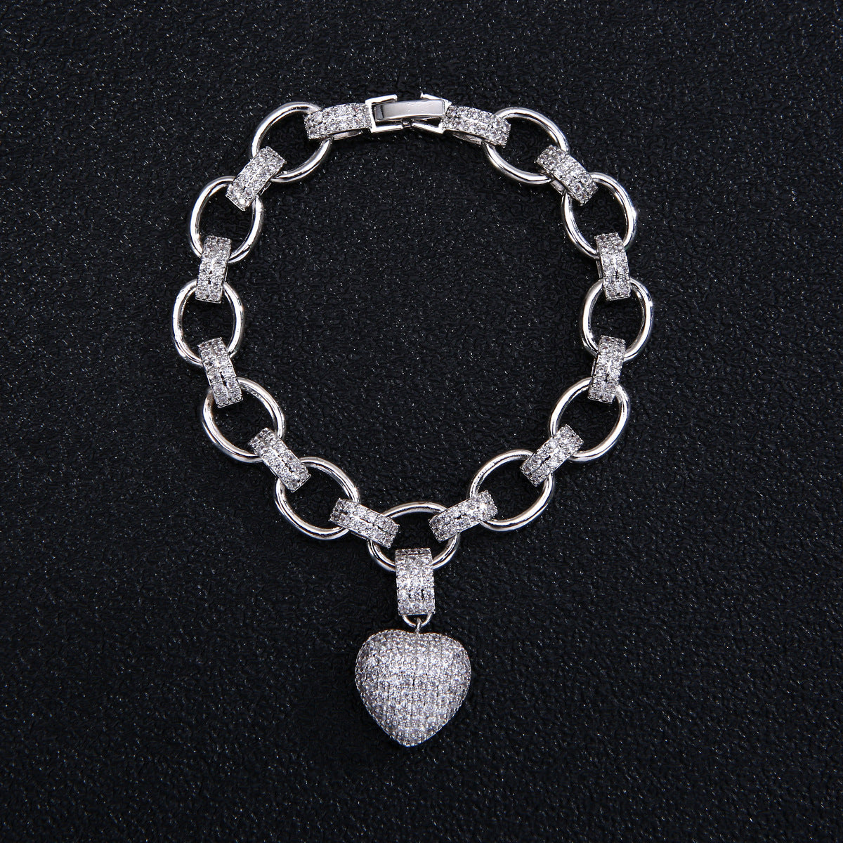 Set Hip-Hop Temperament Golden Heart-Shaped Necklace