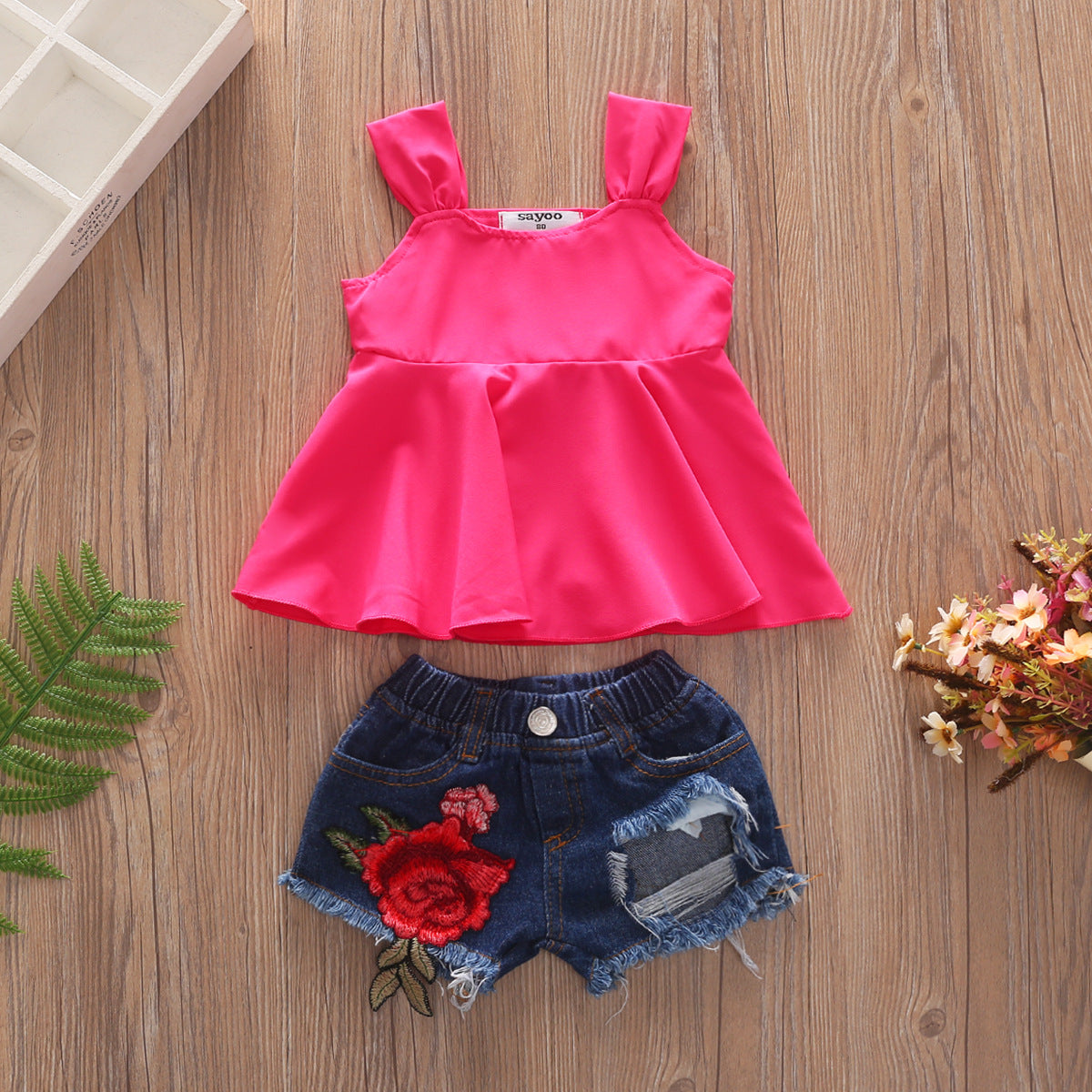 European And American Hot Selling Girls Sling Strapless Top Rose Denim Ripped Shorts Suit