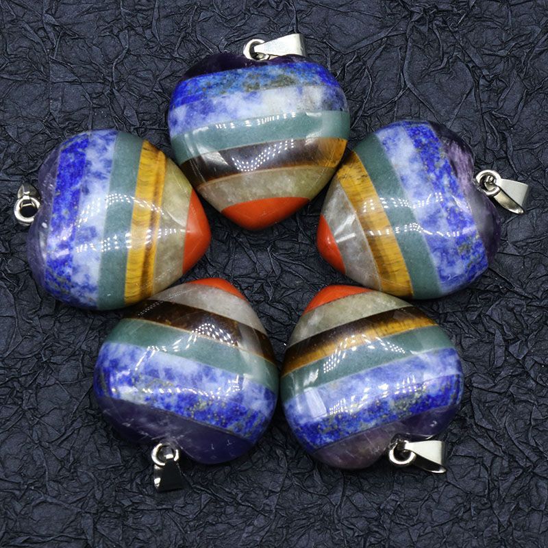 Pendentif Cœur en Pierre Naturelle des Sept Chakras