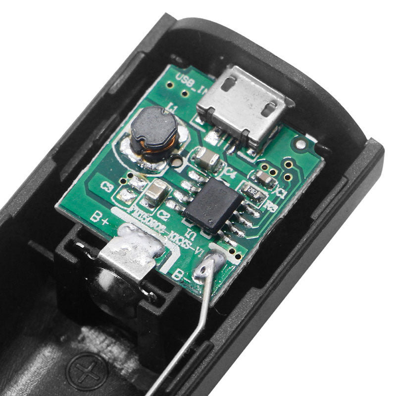 Single detachable welding-free single 18650 battery box