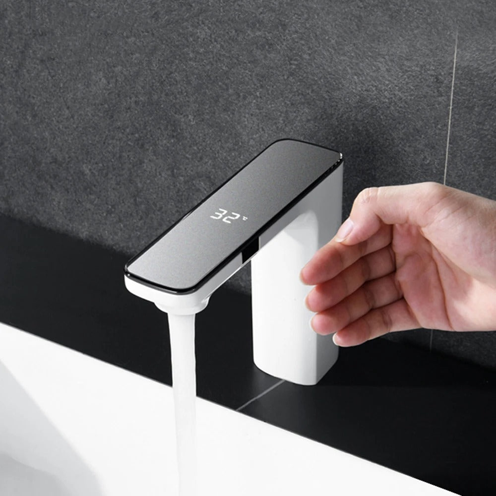 Robinet de lavabo intelligent à double induction
