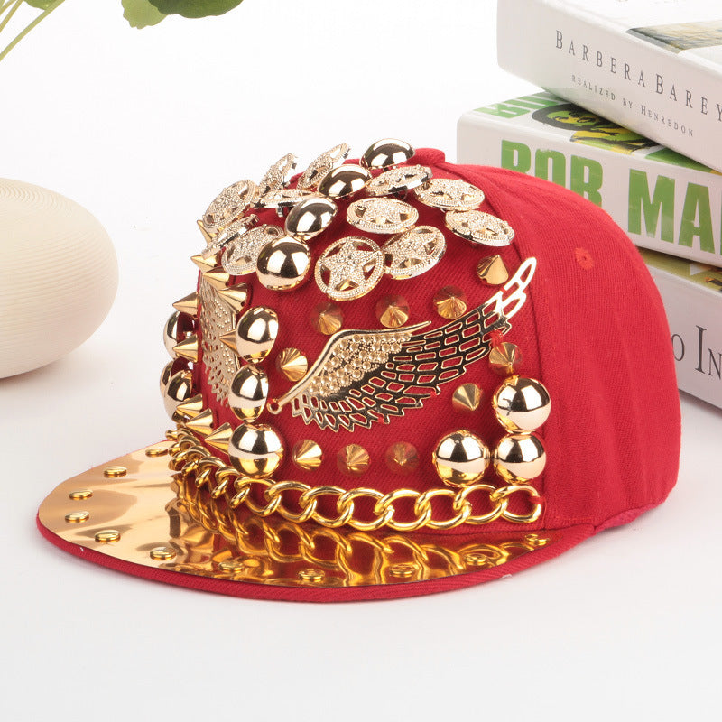 Casquette de baseball à ailes cloutées