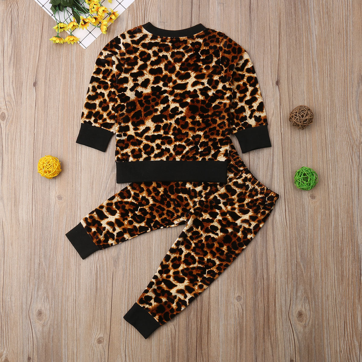 Coral Velvet Leopard Print Long-Sleeved T-Shirt And Trousers Two-Piece Suit