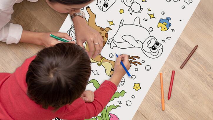 Crayons de couleur pour le coloriage et le graffiti pour enfants