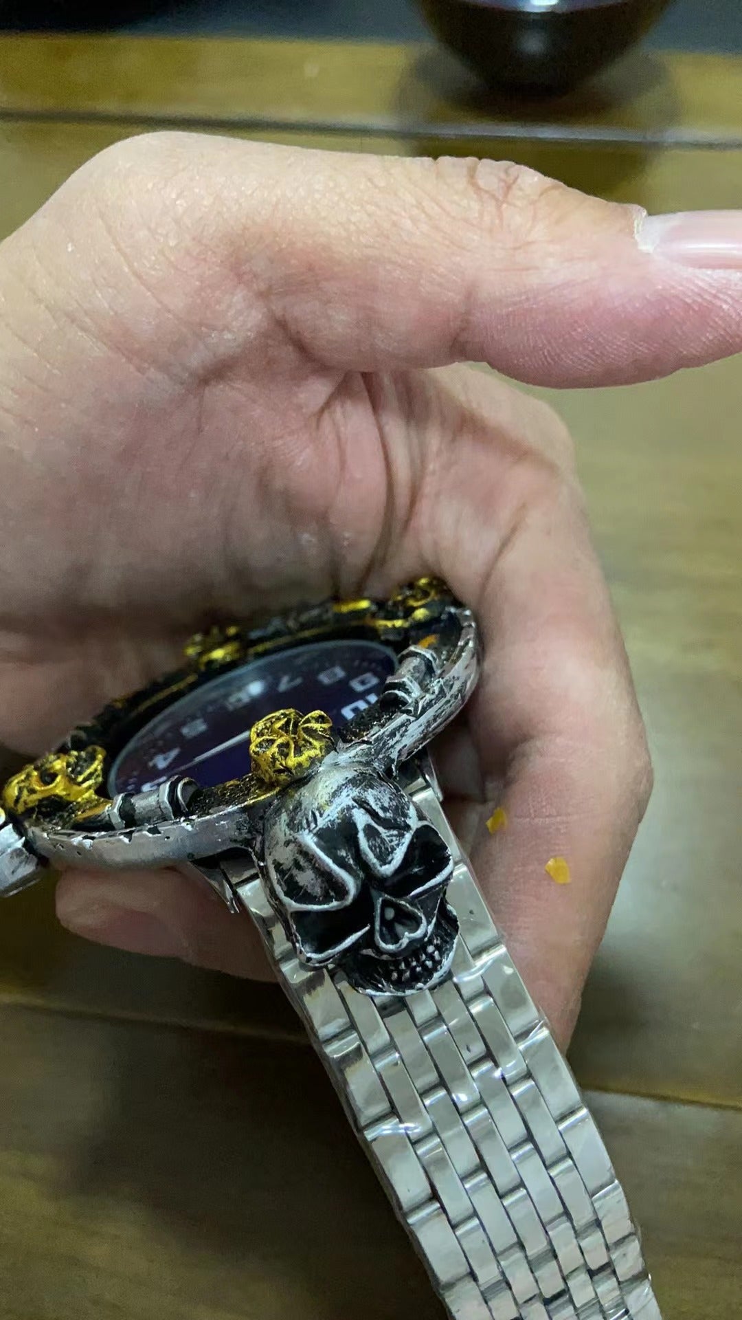 Nouveau Bracelet de Montre Électronique en Résine Crâne Faits Main
