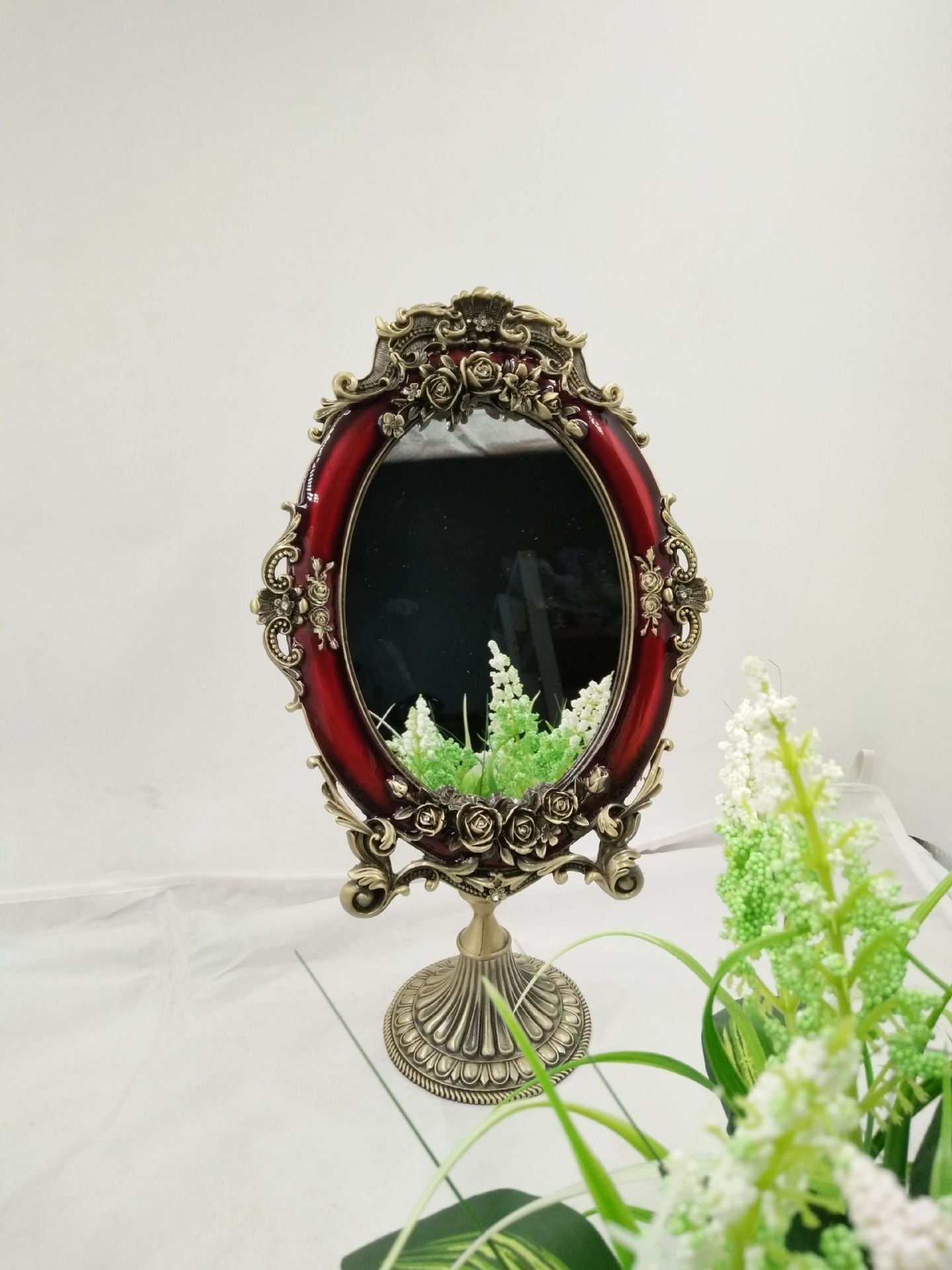 Miroir de maquillage rouge bordeaux festif