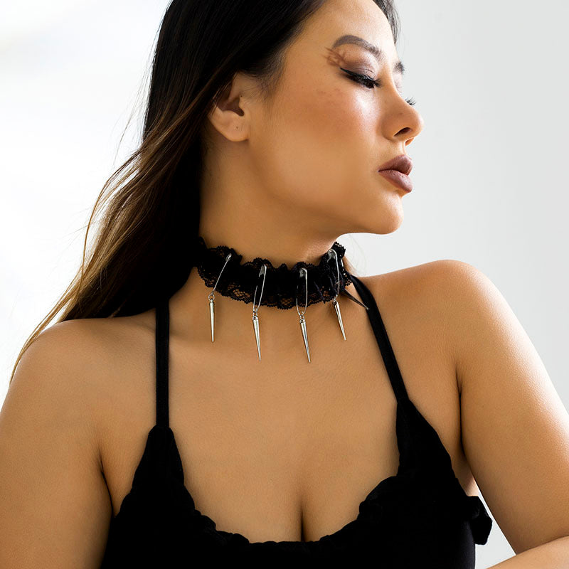 Elastic Lace Necklace Women's Fashion Pin