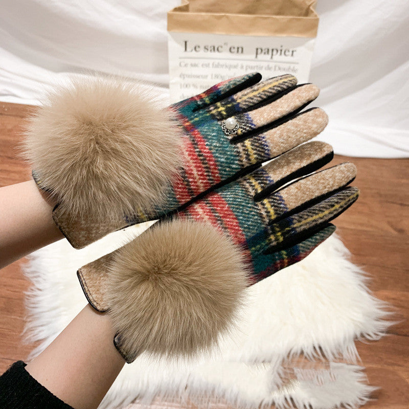 Gants à doigts en laine et cachemire avec boule de fourrure de renard oversize et motif écossais asymétrique