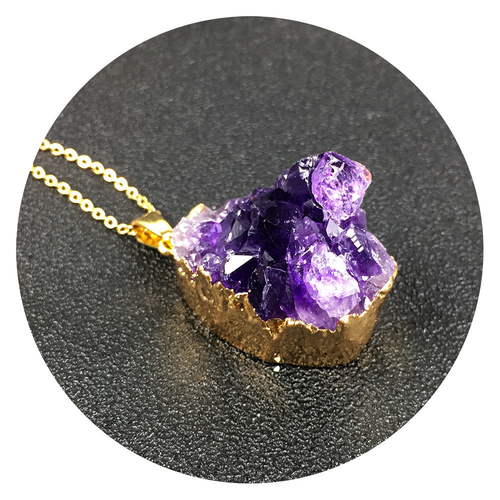Pendentif en améthyste brute naturelle avec chaîne cadeau