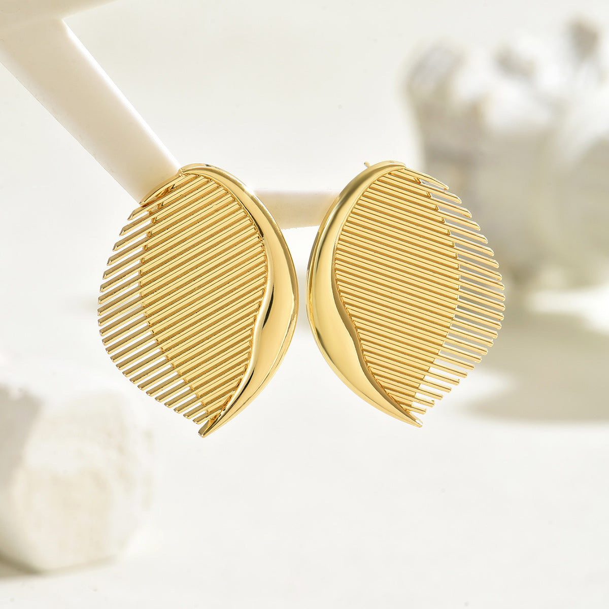 Boucles d'oreilles tendance pour femmes - Feuilles en éventail