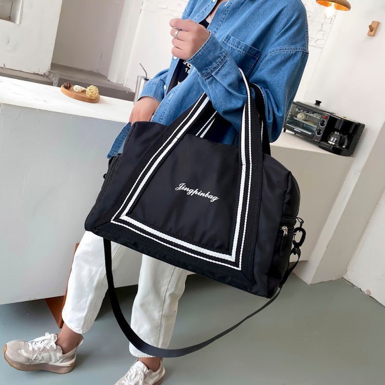 Female Large-capacity Portable Travel Bag