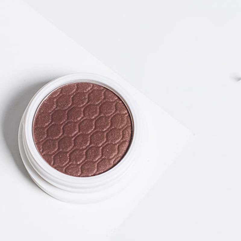 Single mashed potato eyeshadow brown line