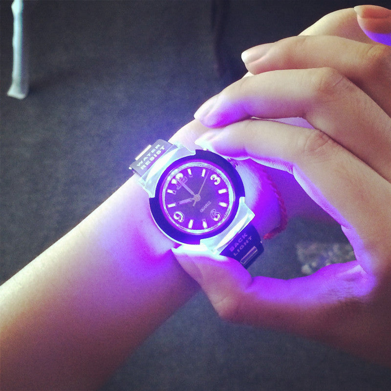 Korean Version Of The LED Light Cool Tide Damen Harajuku Trend Personality Of Students Leisure Sports Night Watch Jelly