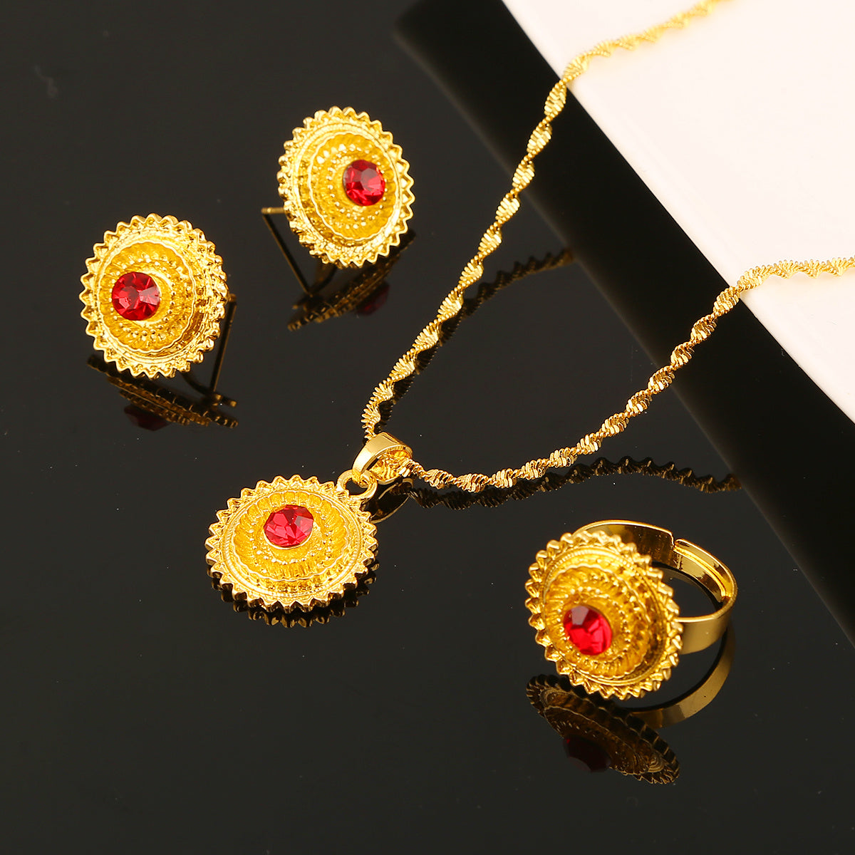 Parure de bijoux de luxe Collier Boucles d'oreilles Bague
