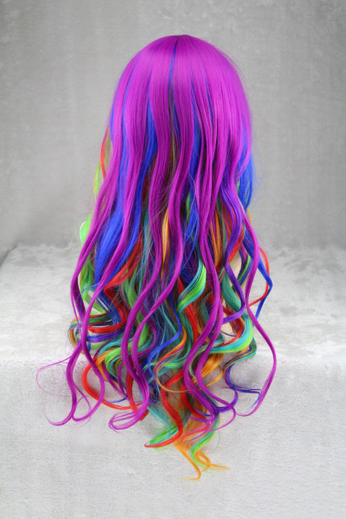 Coiffure dégradée arc-en-ciel colorée