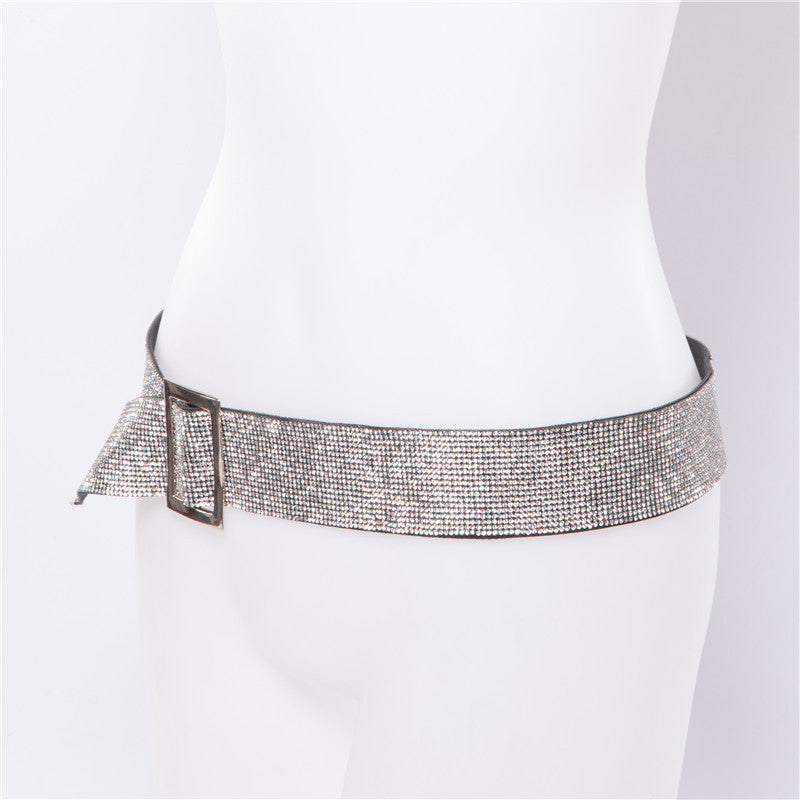 Chaîne de taille brillante de mode pour gaine de femme