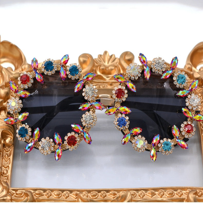 Lunettes de soleil baroque diamant