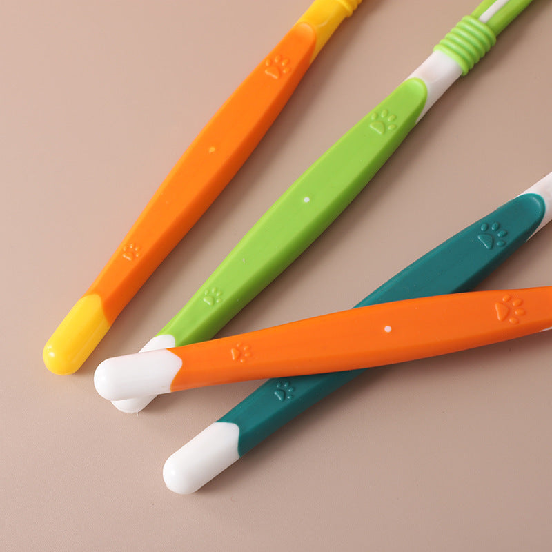 Brosses à dents et produits de nettoyage buccal pour animaux de compagnie