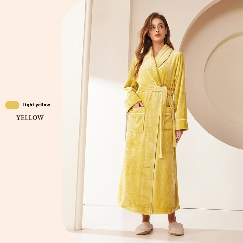 Extended Autumn And Winter Coral Fleece Bathrobe