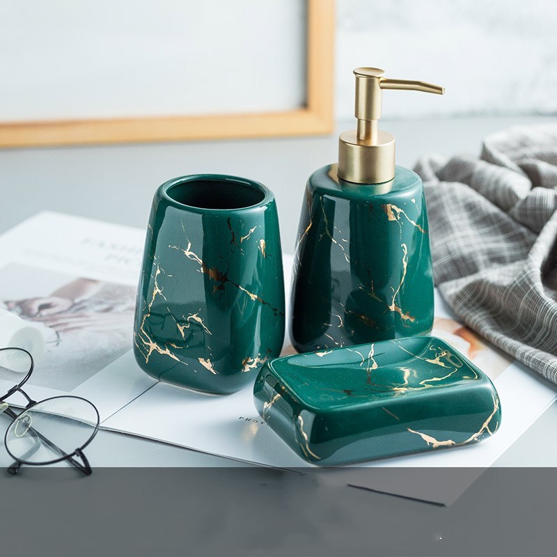 Set de toilette pour salle de bain