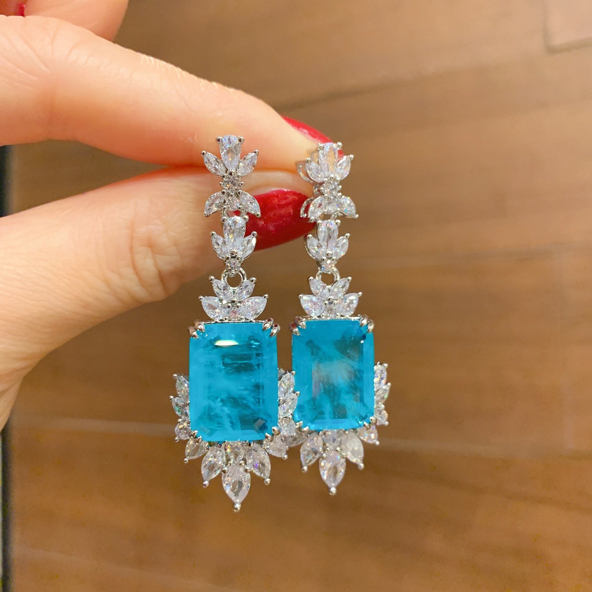 Parure de bijoux Créatifs Faits de Diamants Bague Collier Boucles d'Oreilles