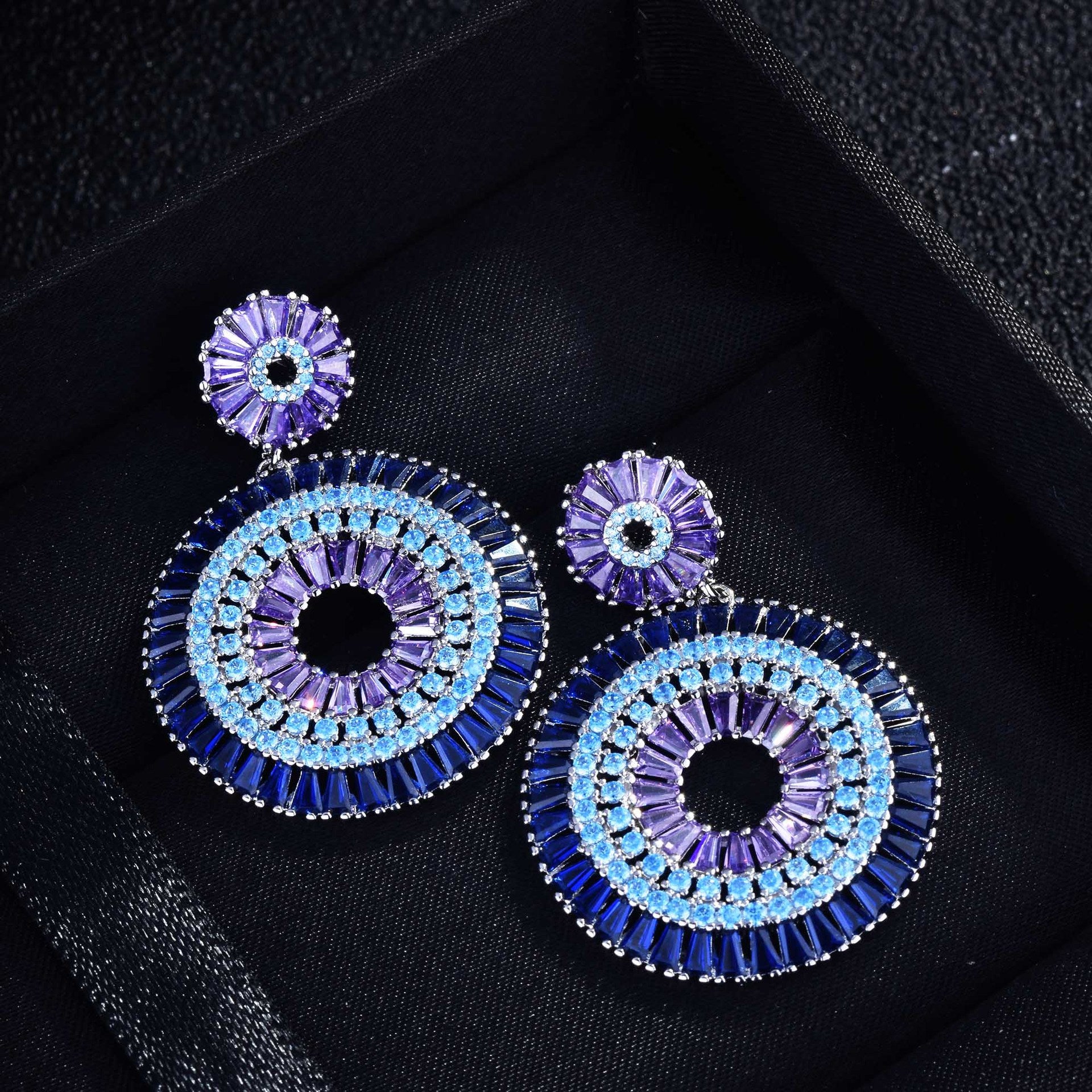 Heavy Industry Disc Color Exaggerated Temperament Earrings