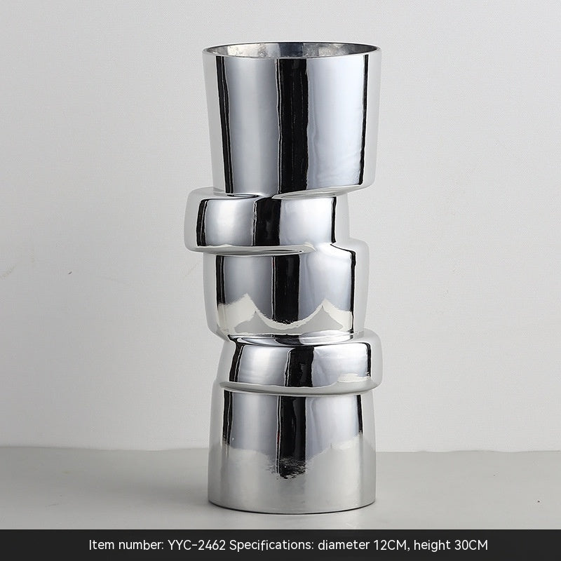 Vase en verre plaqué argent, petite décoration moderne pour salon.