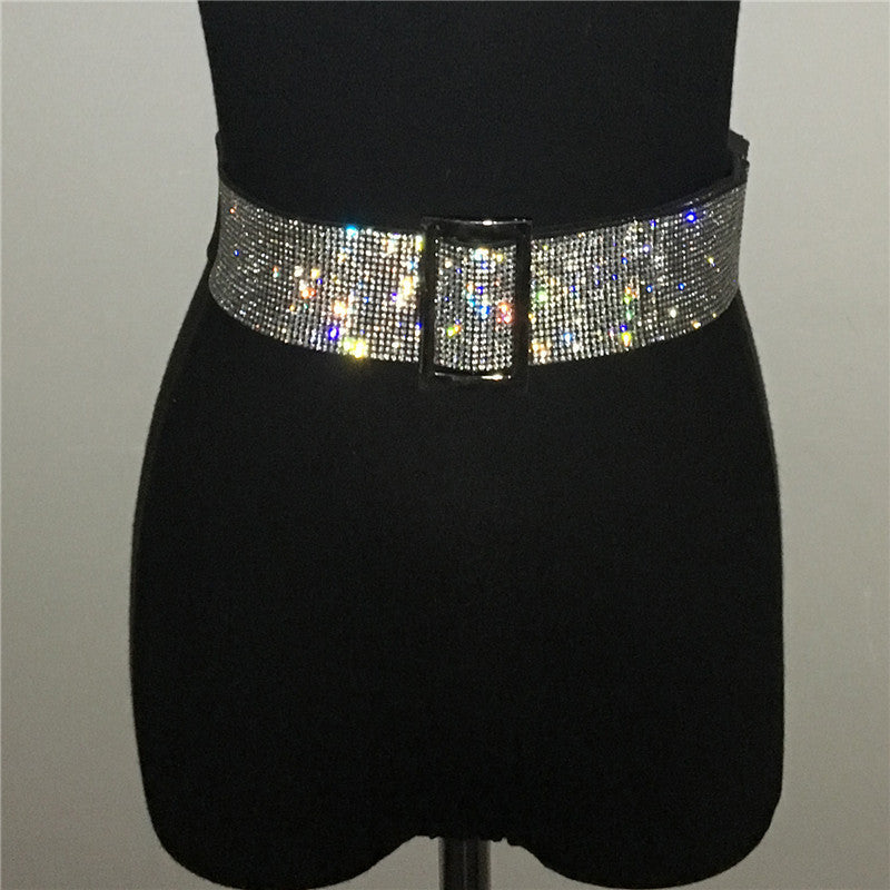 Chaîne de taille brillante de mode pour gaine de femme