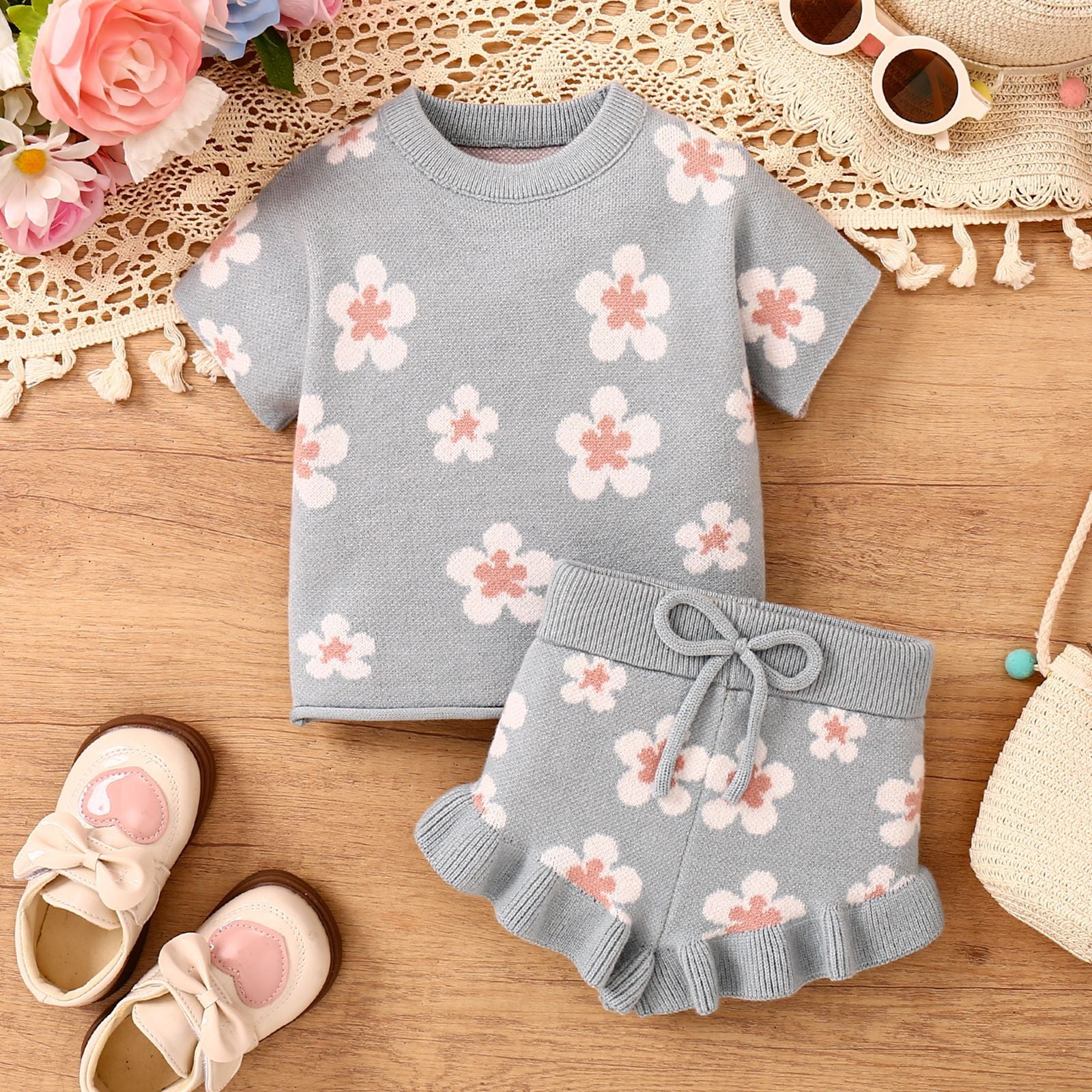 Children's Flower Embroidery Ruffled Short Sleeves Shorts Suit