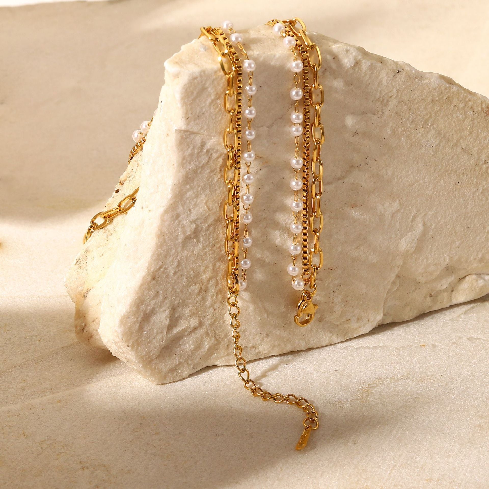 18K Gold Stainless Steel Necklace Small Pearl Collarbone Chain