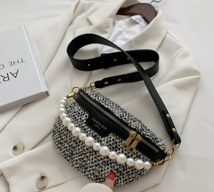 Korean Version Of The Small Bag Female New Trendy Messenger Wild Ins Woolen Cloth Jump Di Wild Chest Bag Girl Waist Bag Female